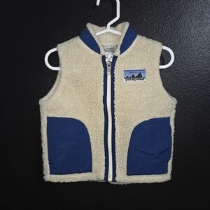 Vintage 12m Patagonia Kids Cream Sherpa Vest with Blue Accents